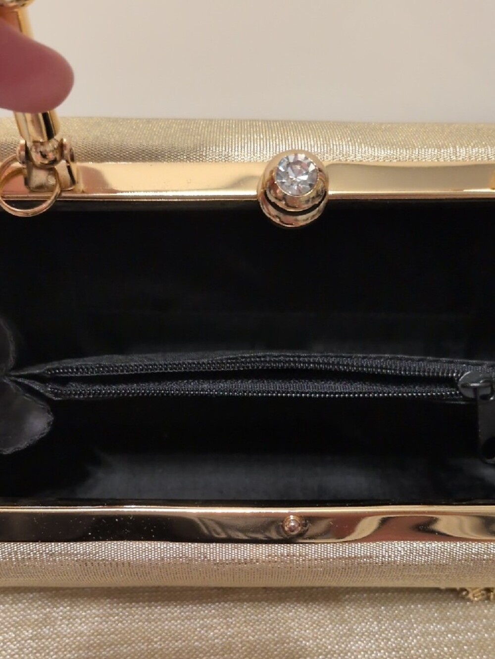 Elegant Gold Evening Top-Handle Bag - Picture 5 of 5